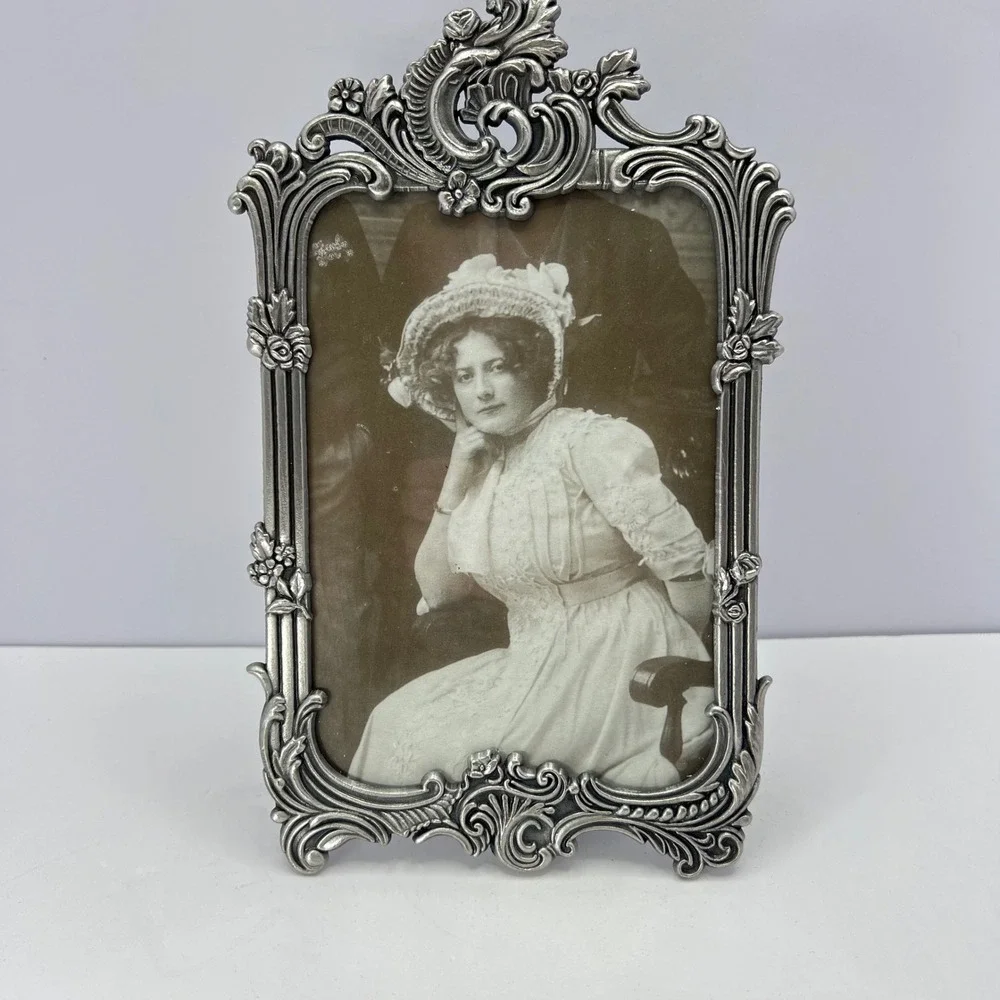 Vintage Pewter Tone Ornate Frame 5x7 Victorian Art Grandmillennial Rococo Gothic